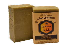 L'âne vert hilare